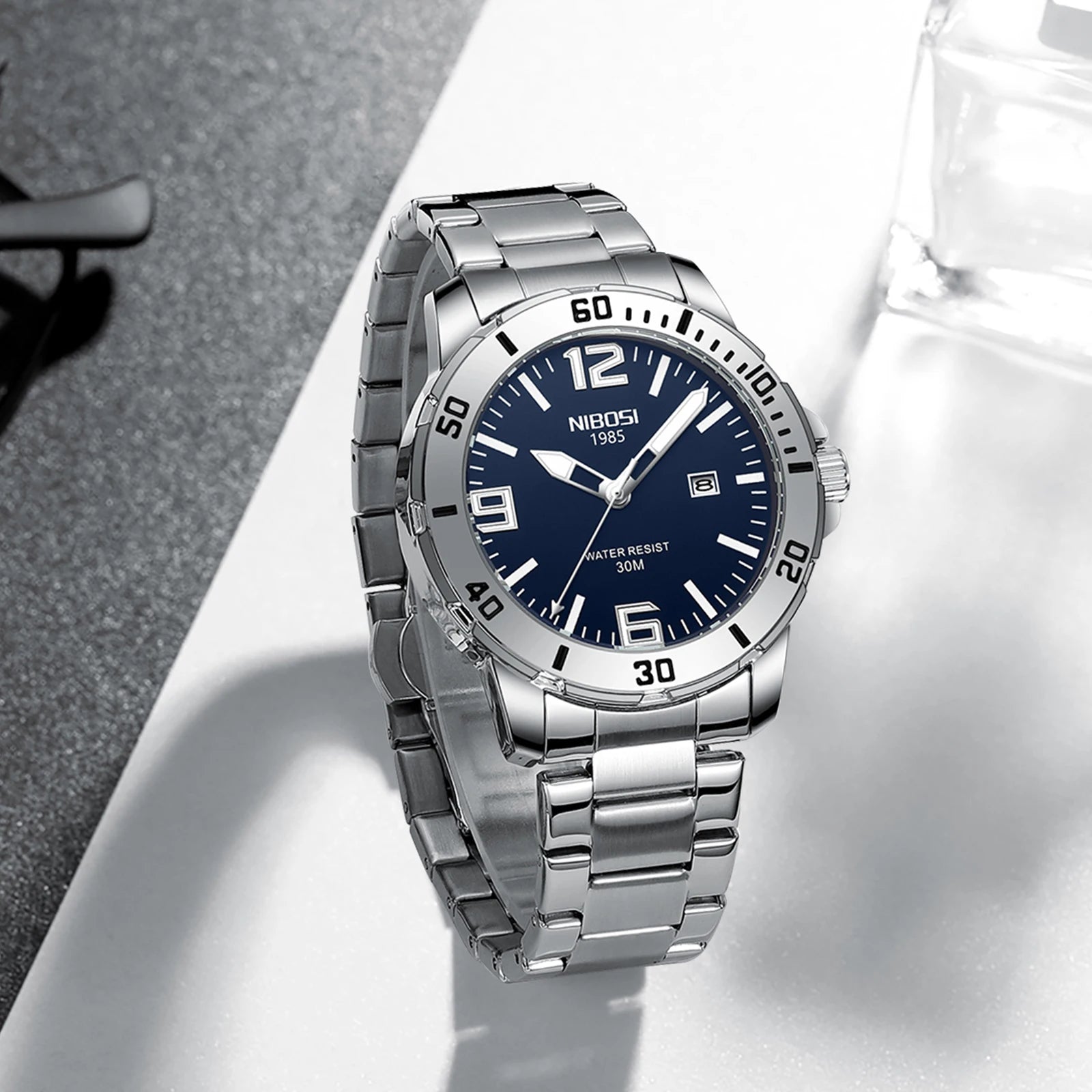 Reloj de Cuarzo de Acero Inoxidable Premium